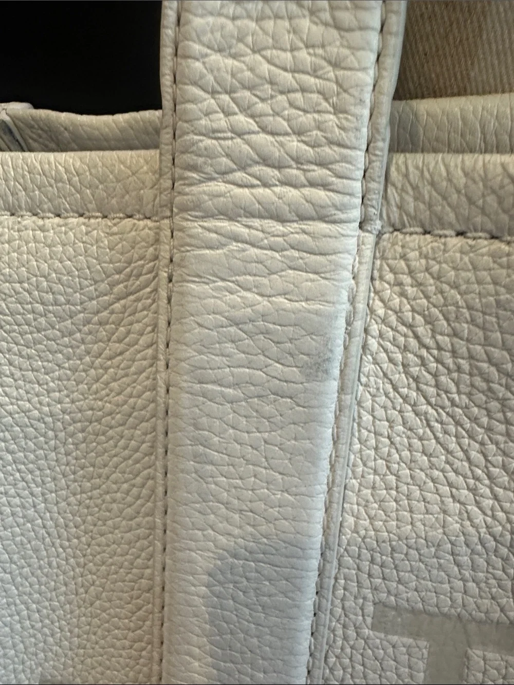 Marc Jacobs Pebbled Leather Tote in Off-White - Picture 2 of 12